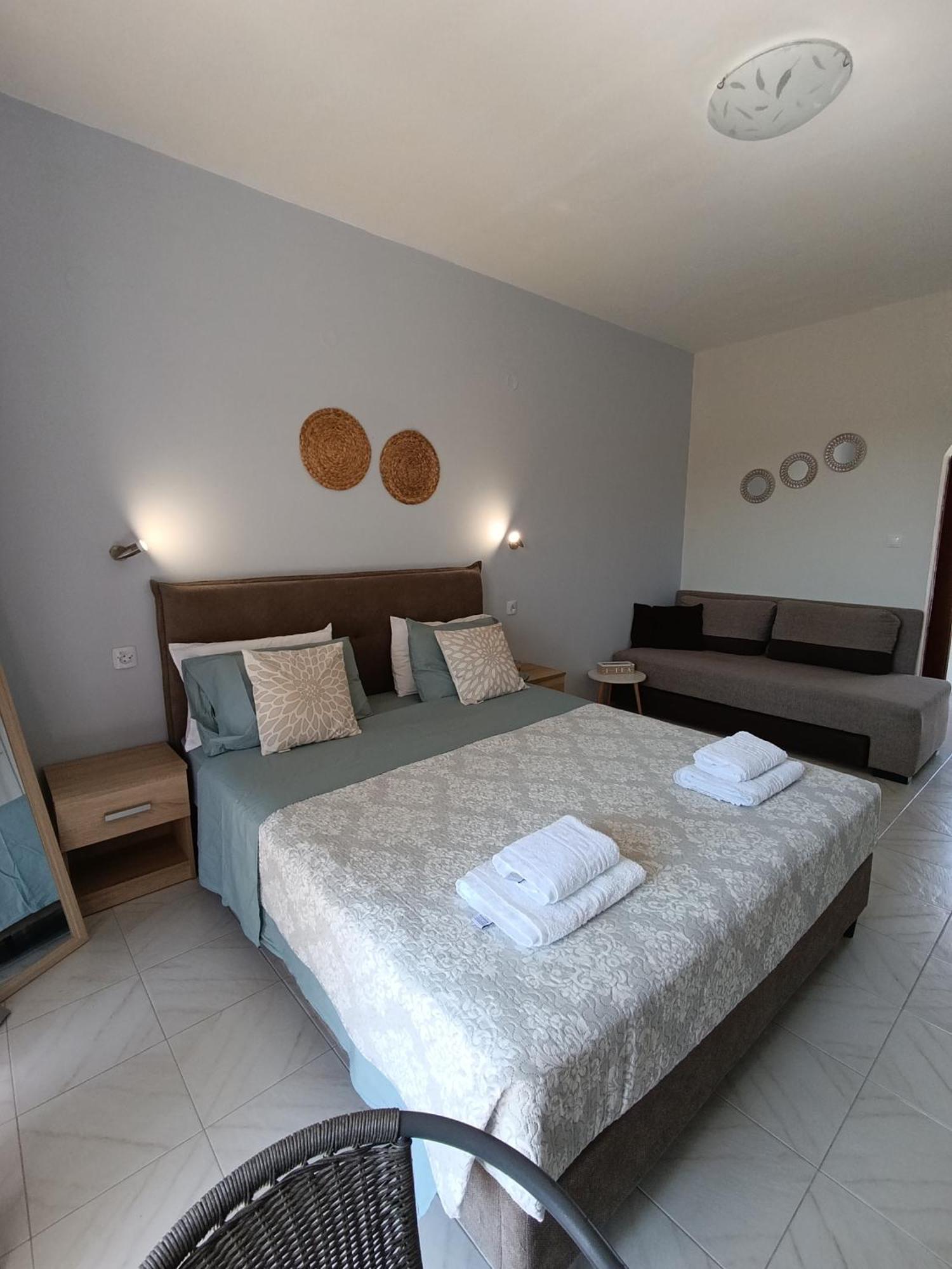 Agathi Paradise Apartment