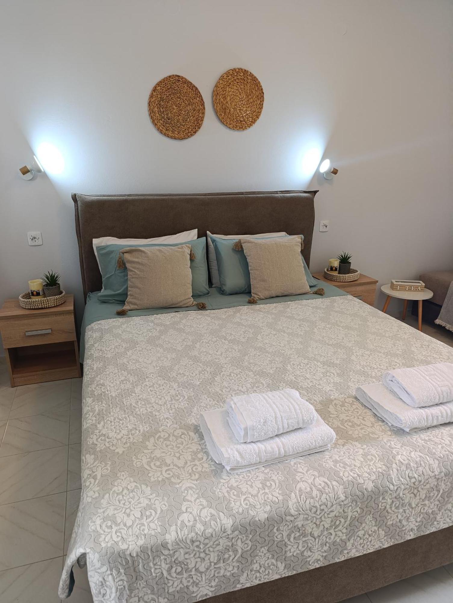 Apartment Agathi Paradise Charaki